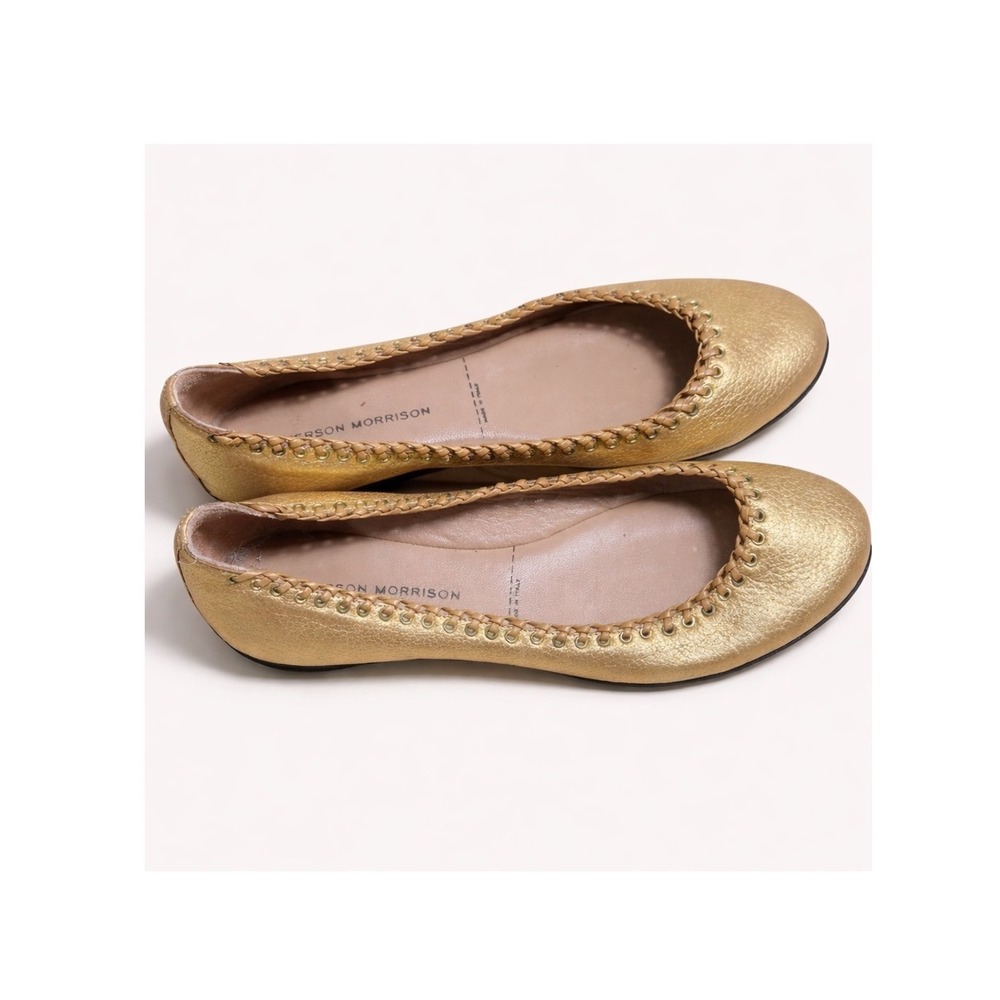 Sigerson Morrison Women's Metallic Gold Ballet Flats with Leather stitching Sz 7